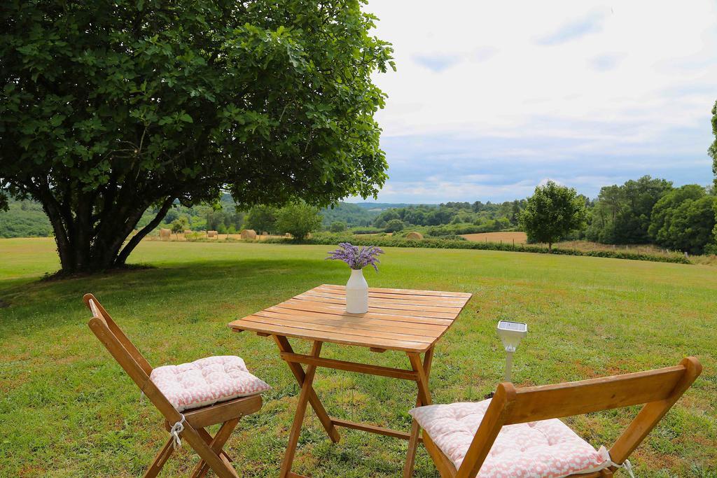 Gites Boutique Villamblard Екстериор снимка